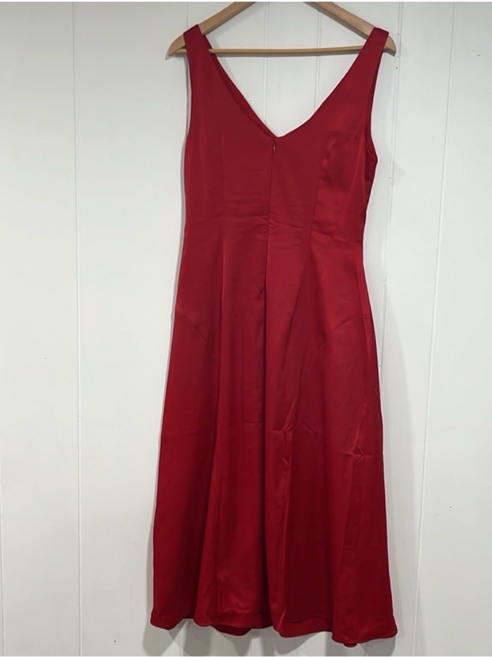 Maggy London Ruched Satin Midi Dress Women’s Size 10 Red Sleeveless NWT v neck - Picture 10 of 10